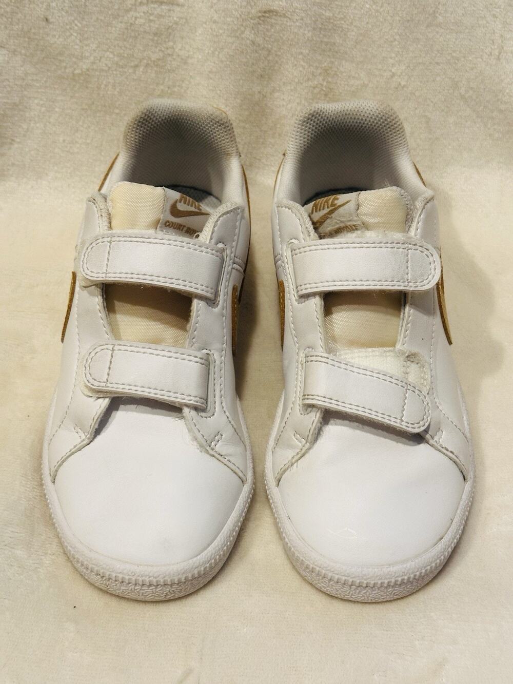 Kids Nike Court Royale White & Gold Shoes Sneakers Youth Sz 1.5 Athletic Casual